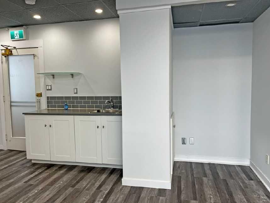 100, 122 17 Avenue SW, Calgary — photo 4 of 6