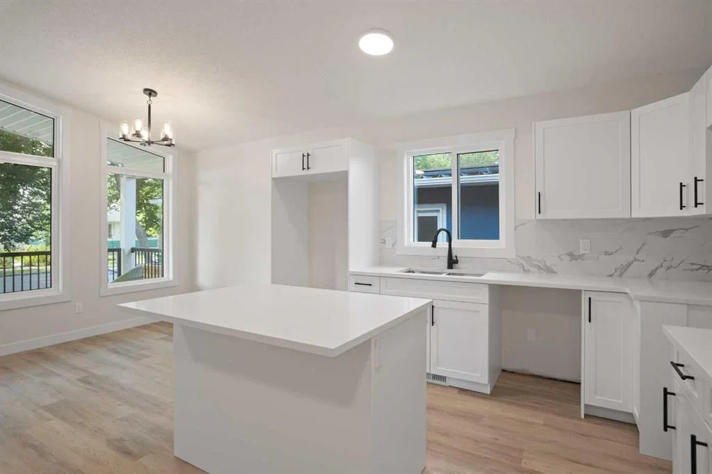 38 4 Avenue SE, High River — photo 5 of 17