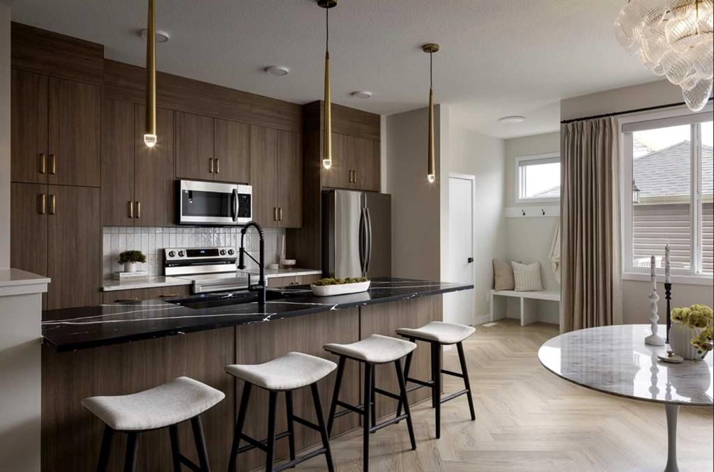 860 Sora Boulevard SE, Calgary — photo 3 of 10