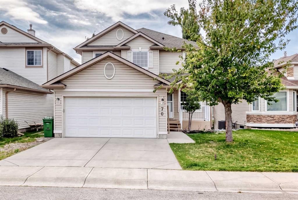 70 Country Hills View NW, Calgary — main listing photo