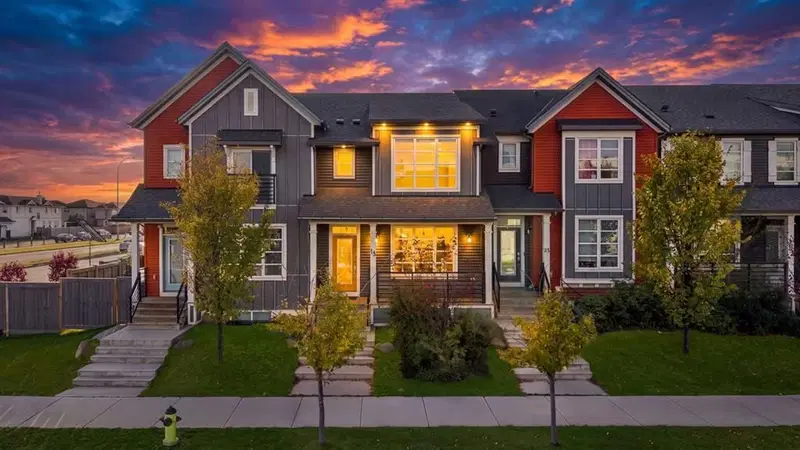 19 Savanna Street NE, Calgary — townhome for sale