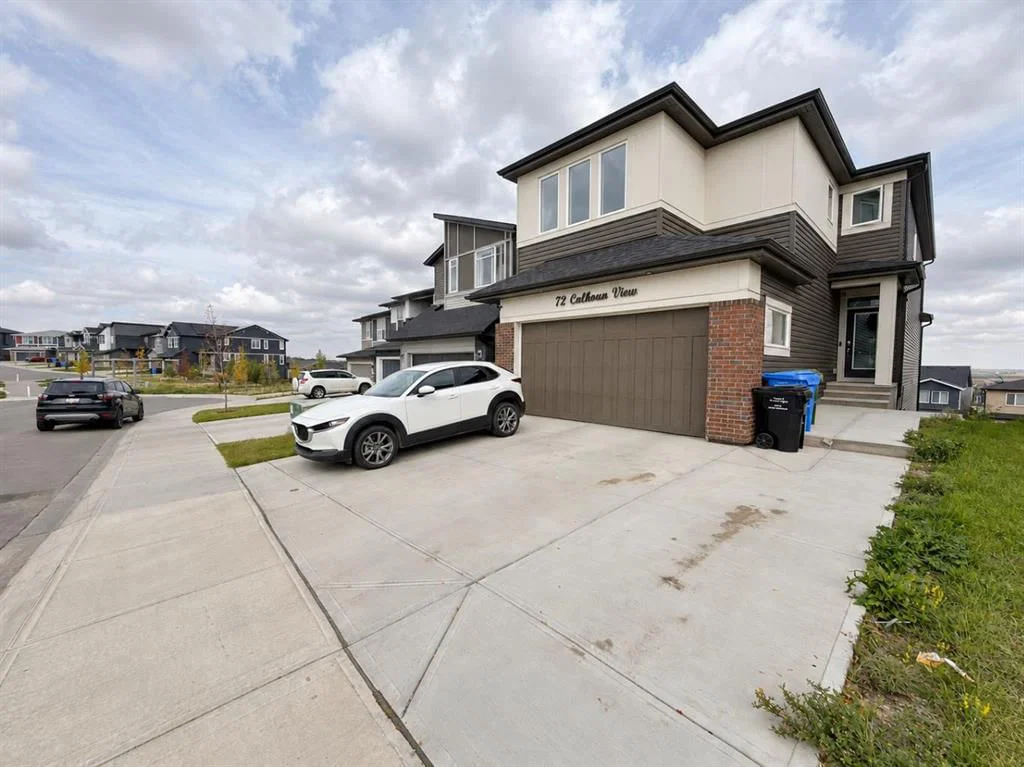 72 Calhoun View NE, Calgary — main listing photo