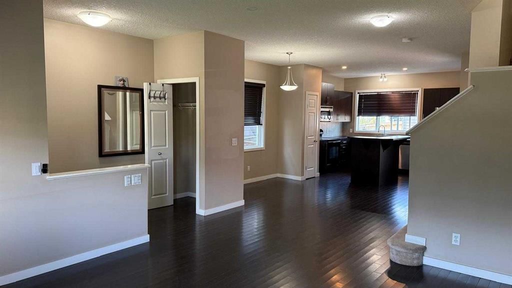 129 Skyview Ranch Drive NE, Calgary — photo 2 of 3