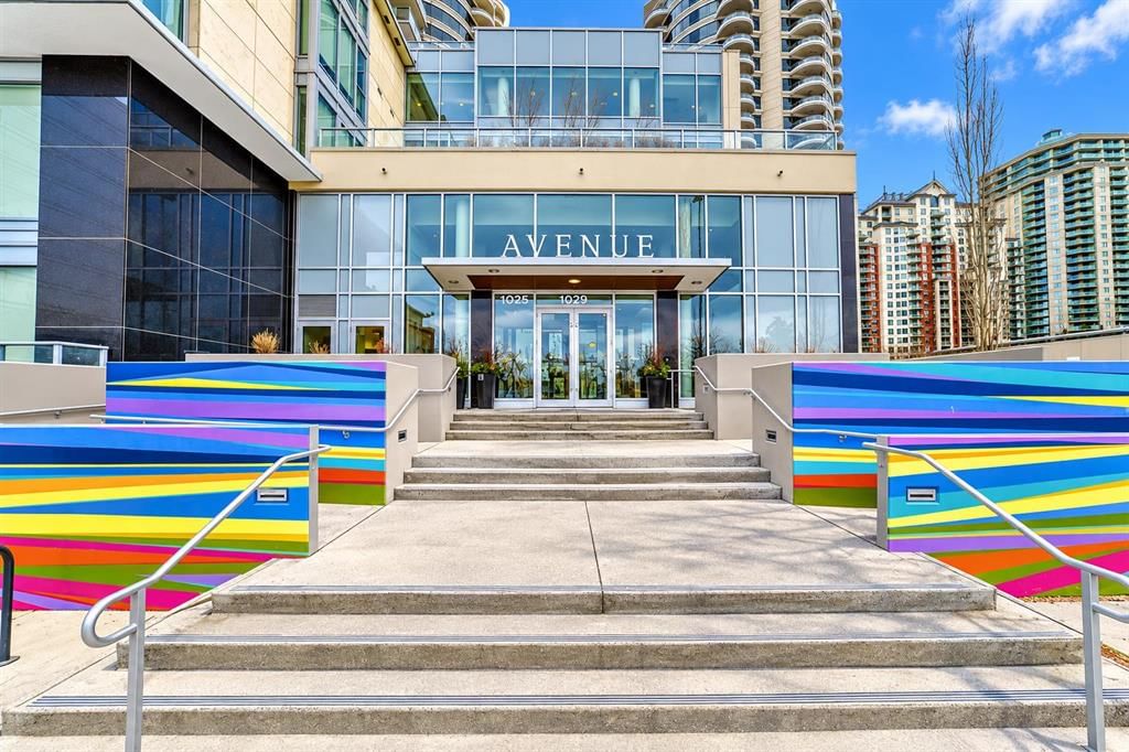 403, 1025 5 Avenue SW, Calgary — main listing photo