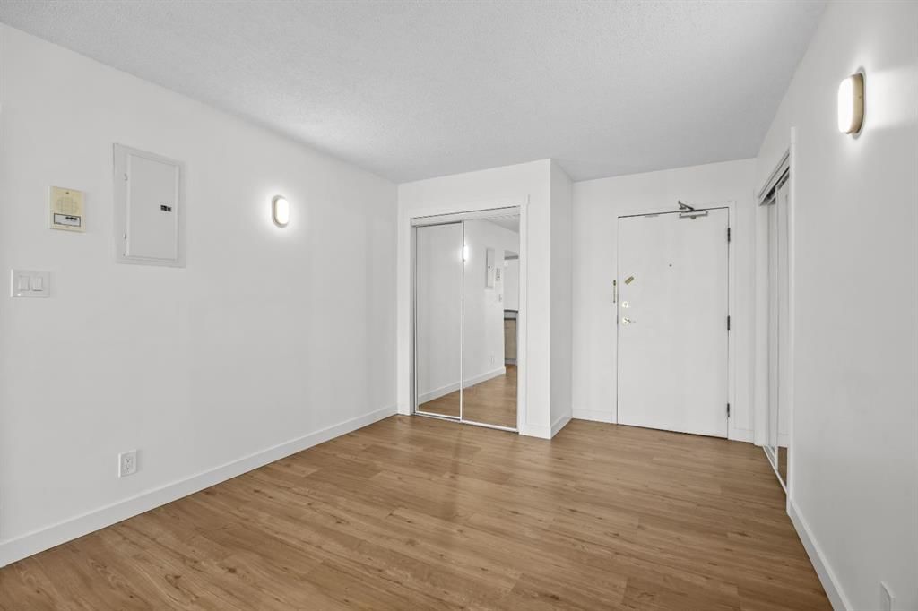208, 1334 12 Avenue SW, Calgary — photo 4 of 32
