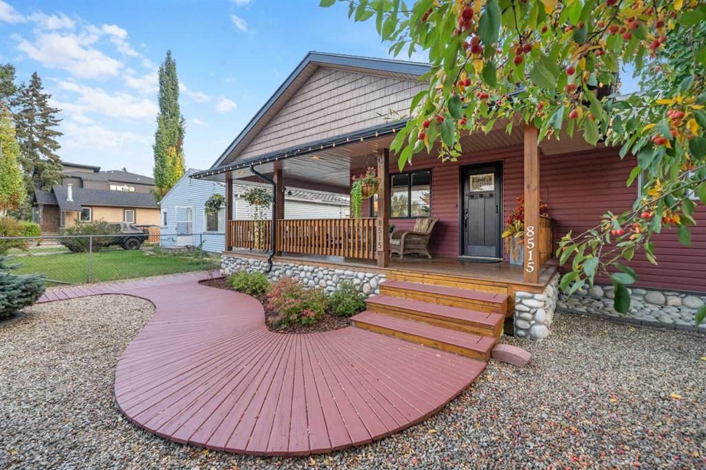 8515 48 Avenue NW, Calgary — photo 3 of 42