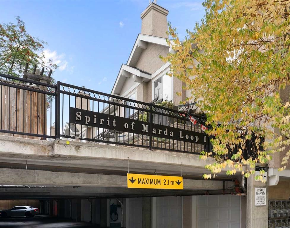 8, 2001 34 Avenue SW, Calgary — main listing photo