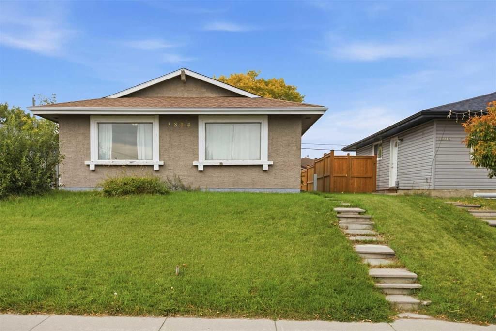3804 Dover Ridge Drive SE, Calgary — home for sale