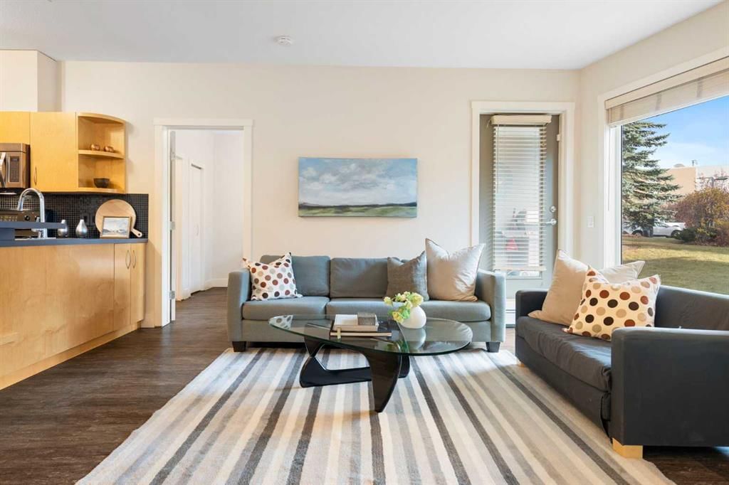 127, 69 Springborough Court SW, Calgary — photo 2 of 29