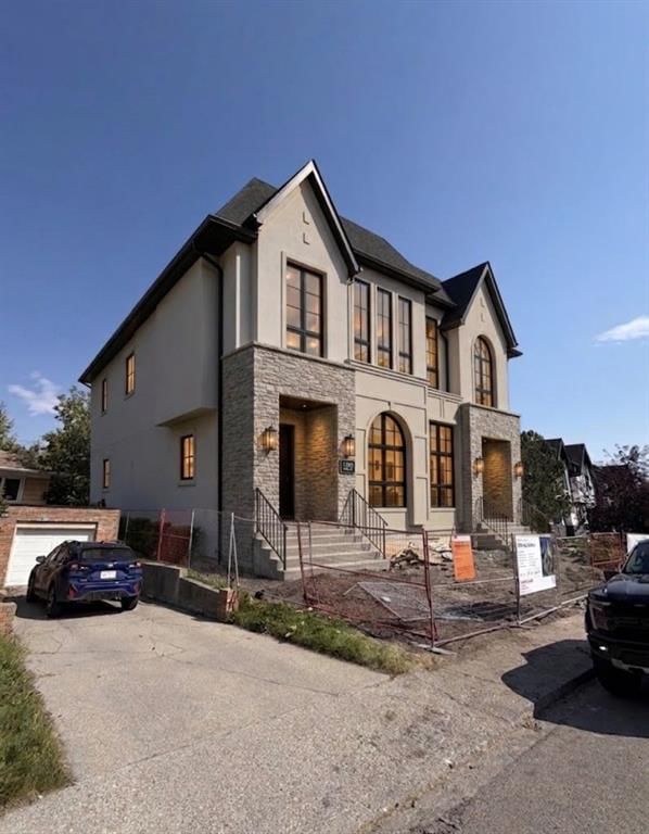 2420 21 Street NW, Calgary — photo 4 of 20