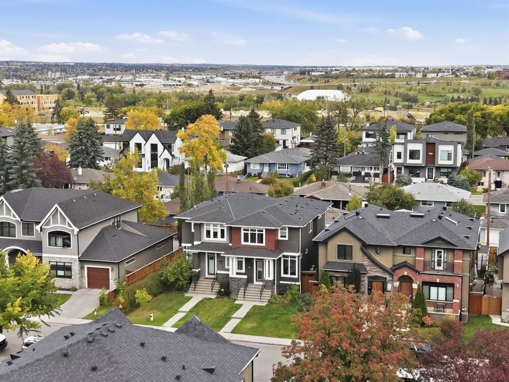 1458 Richland Road NE, Calgary — photo 2 of 47