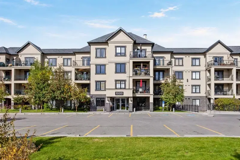 1211, 310 Mckenzie Towne Gate SE, Calgary — main listing photo