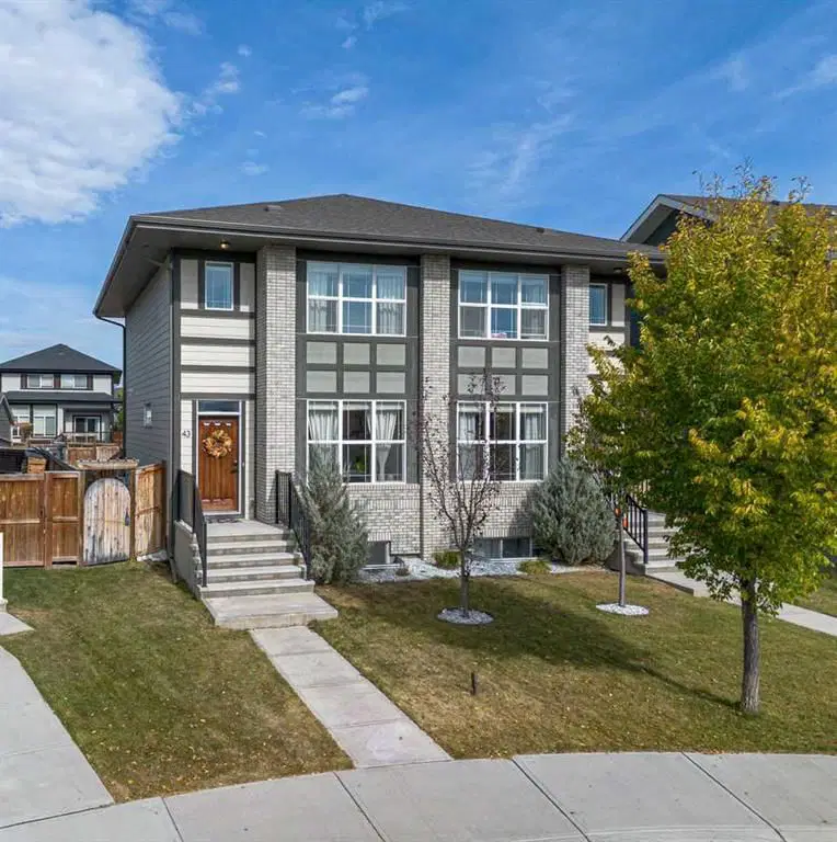 43 Masters Square SE, Calgary — main listing photo