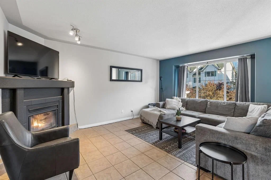 5, 15 Rocky Ridge Gate NW, Calgary — photo 2 of 21