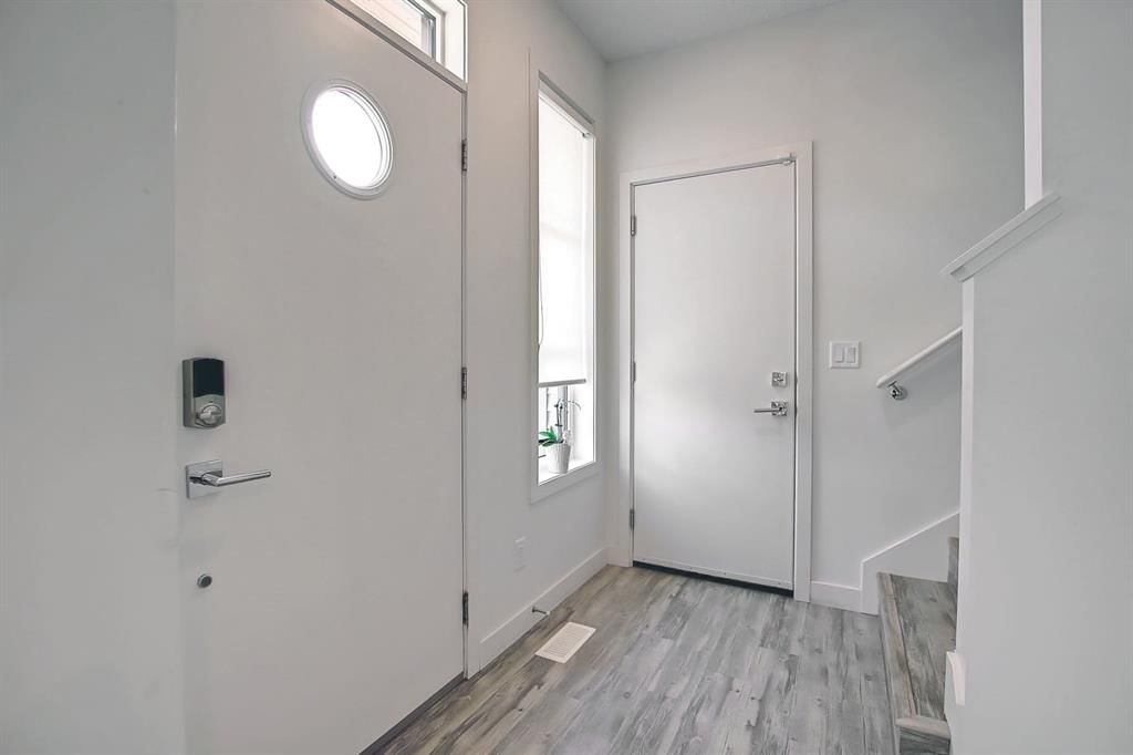 4301, 100 Walgrove Court SE, Calgary — photo 5 of 50