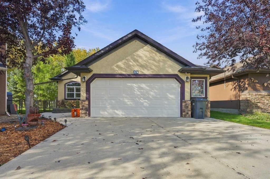 34 Billy Haynes Trail, Okotoks — photo 2 of 42
