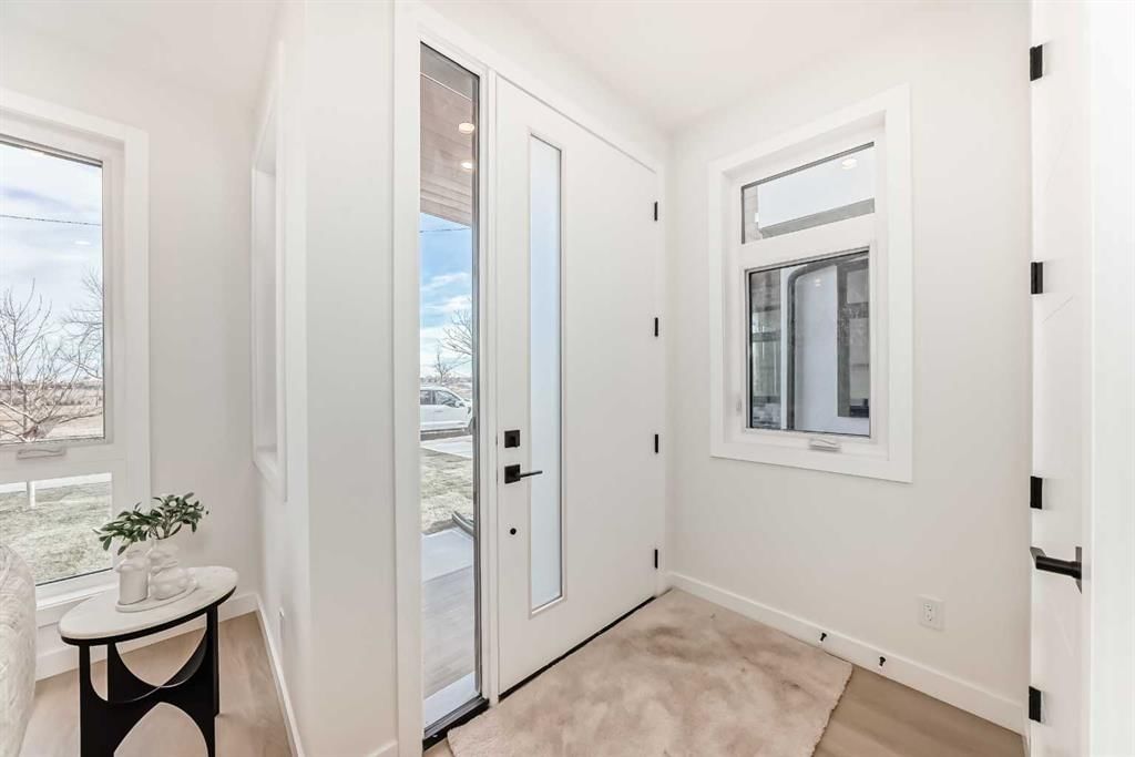 39B Moncton Road NE, Calgary — photo 2 of 48
