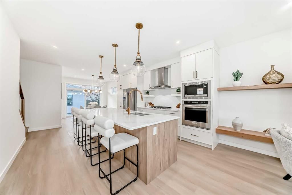 39B Moncton Road NE, Calgary — photo 3 of 48