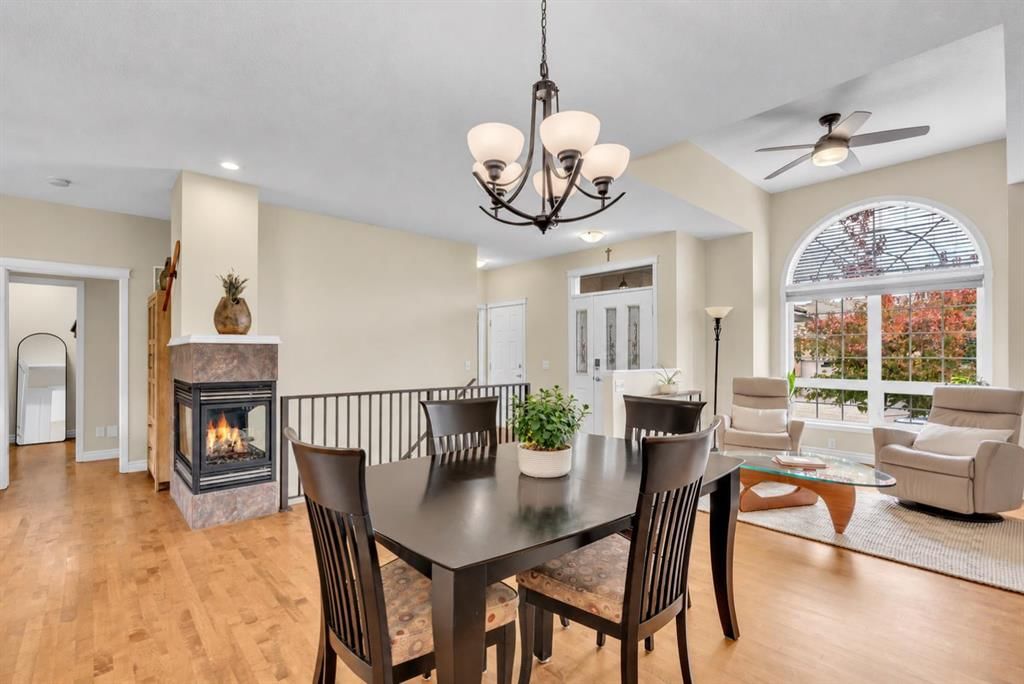 265 Shannon Estates Terrace SW, Calgary — photo 4 of 37