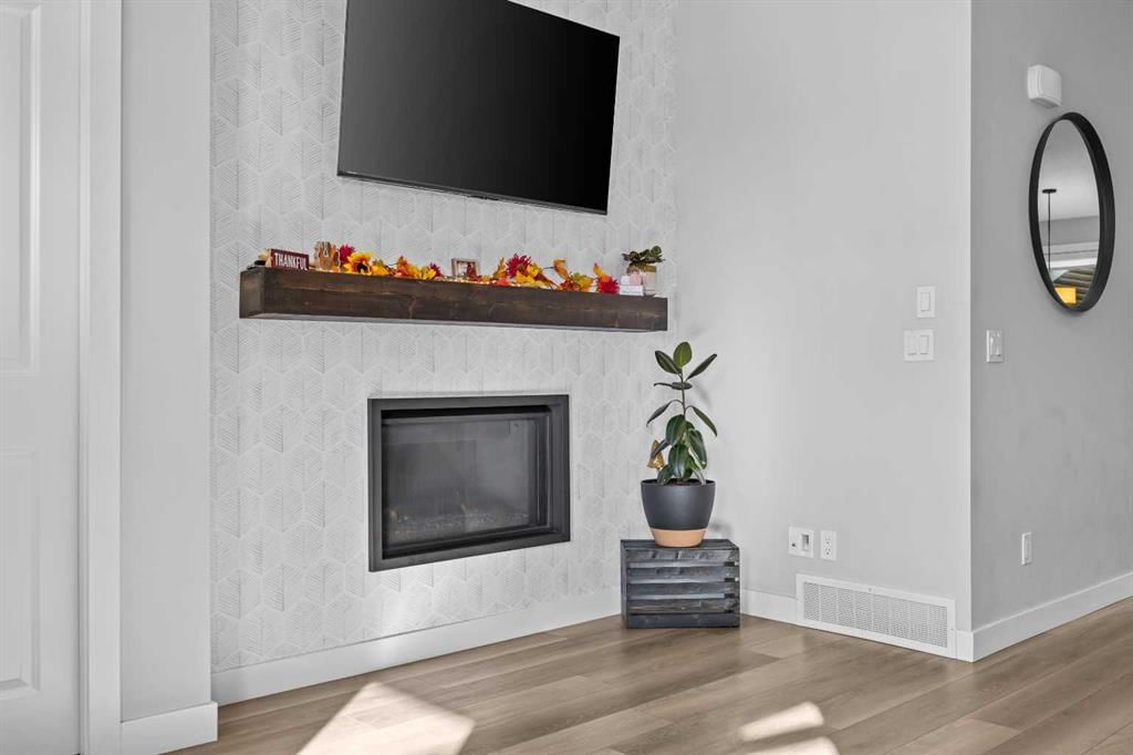 236 Rowmont Boulevard NW, Calgary — photo 5 of 50