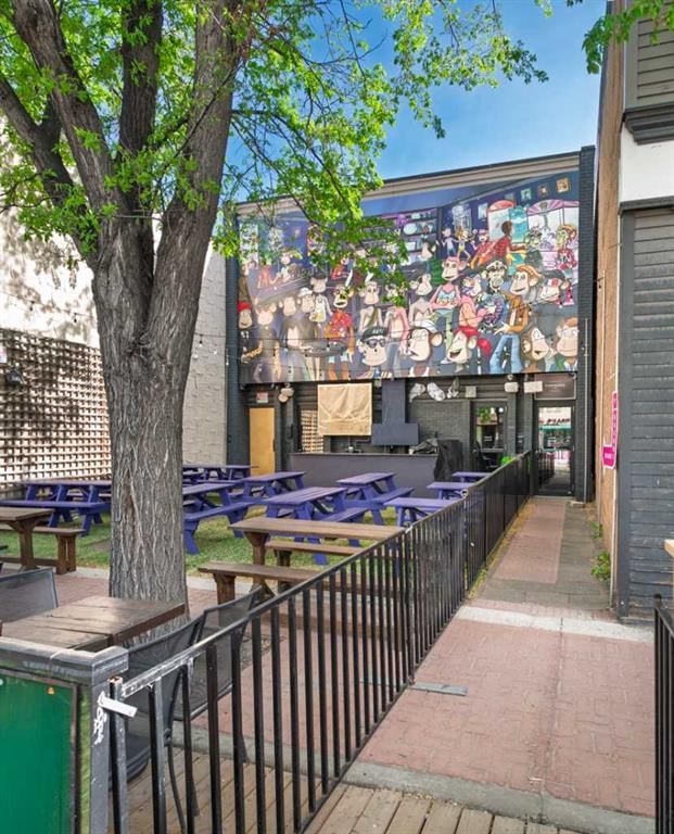 1212 9 Avenue SE, Calgary — main listing photo