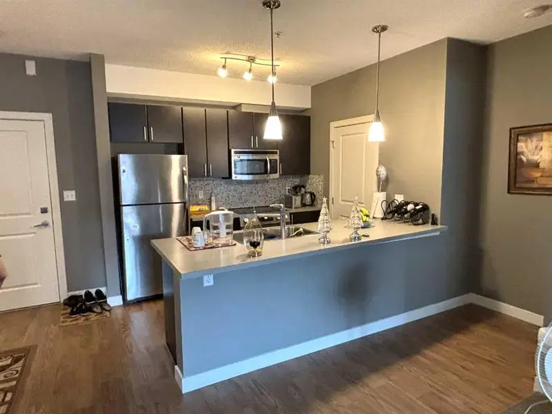 212, 11 Millrise Drive SW, Calgary — photo 3 of 39