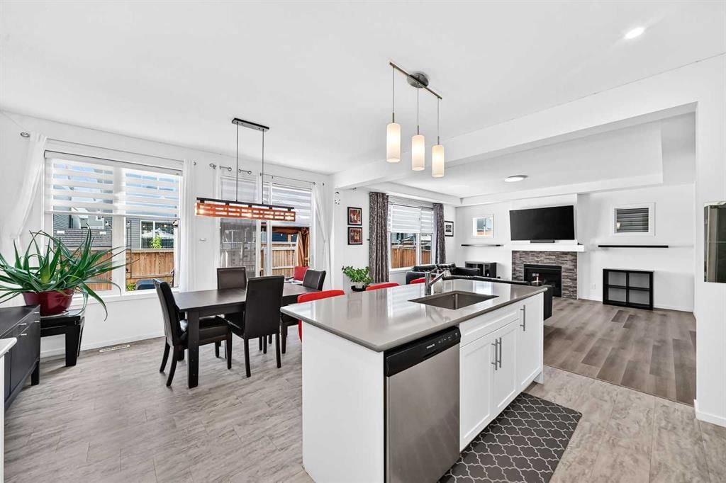 188 Carrington Crescent NW, Calgary — photo 4 of 50