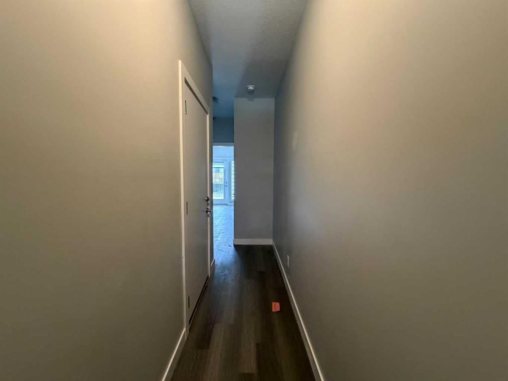 712 Sage Hill Grove NW, Calgary — photo 2 of 29
