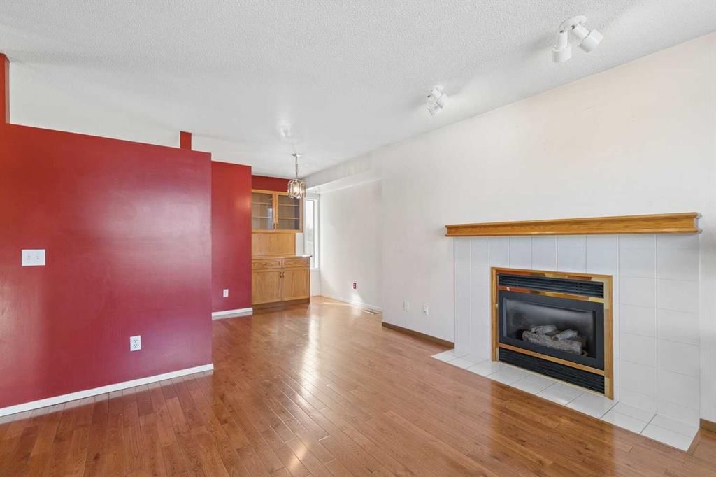 116 Covington Rise NE, Calgary — photo 5 of 30