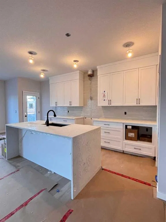 147 Vantage Crescent SW, Airdrie — photo 5 of 17
