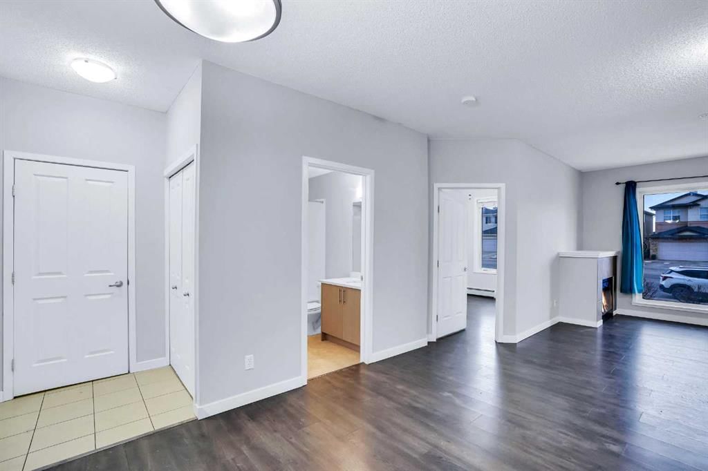 2116, 1140 Taradale Drive NE, Calgary — photo 4 of 38
