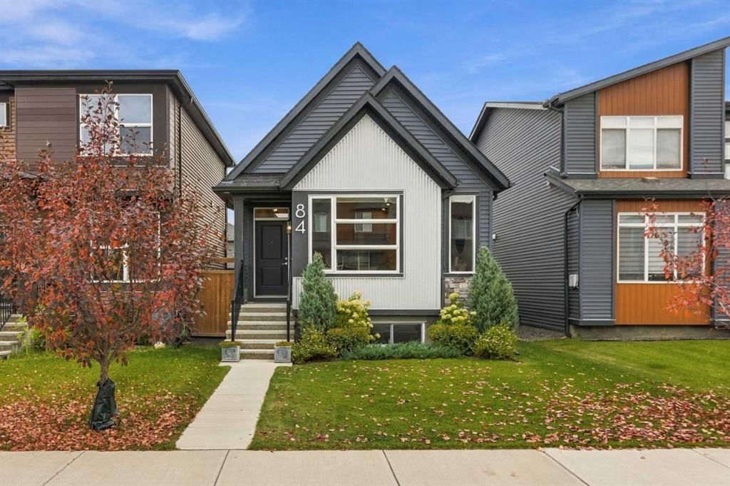 84 Wolf Creek Manor SE, Calgary — detached for sale