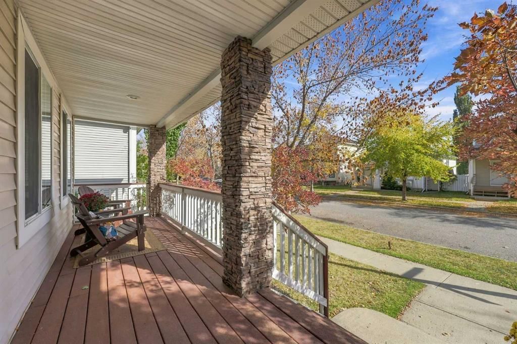 124 Inverness Rise SE, Calgary — photo 3 of 48
