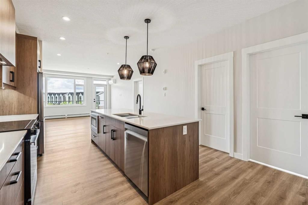 3301, 3700 Seton Avenue SE, Calgary — photo 4 of 18