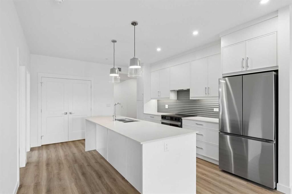 6320, 1802 Mahogany Boulevard SE, Calgary — photo 5 of 17