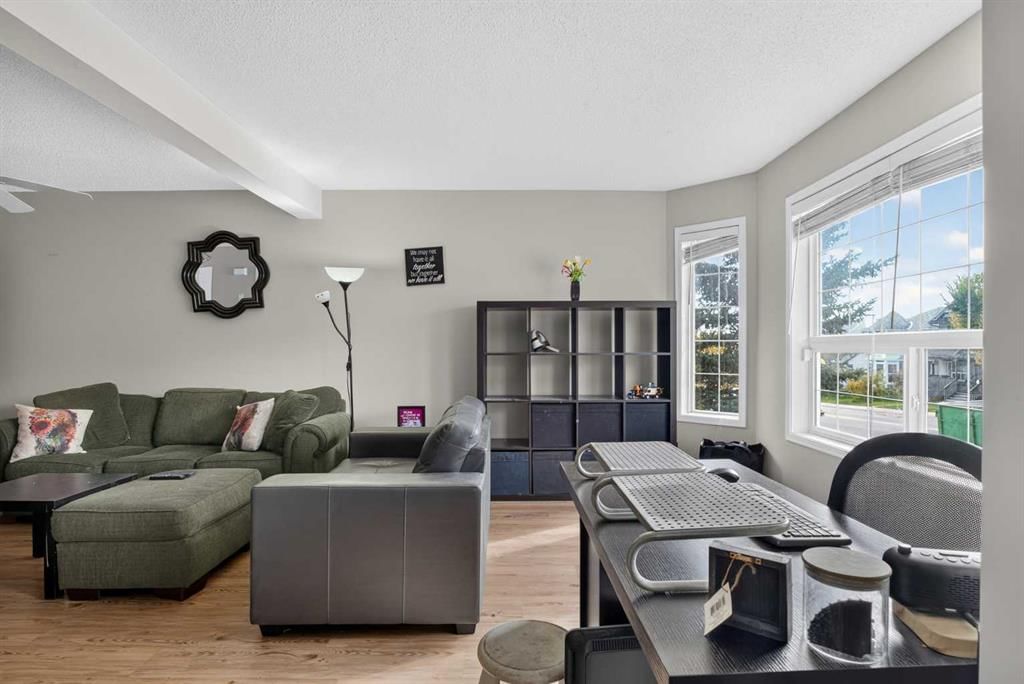162 Bridlewood Avenue SW, Calgary — photo 2 of 34