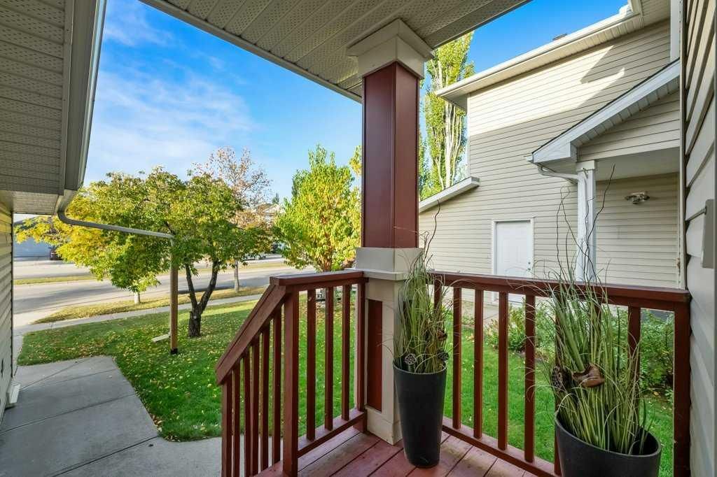 1041 Cranston Drive SE, Calgary — photo 2 of 37