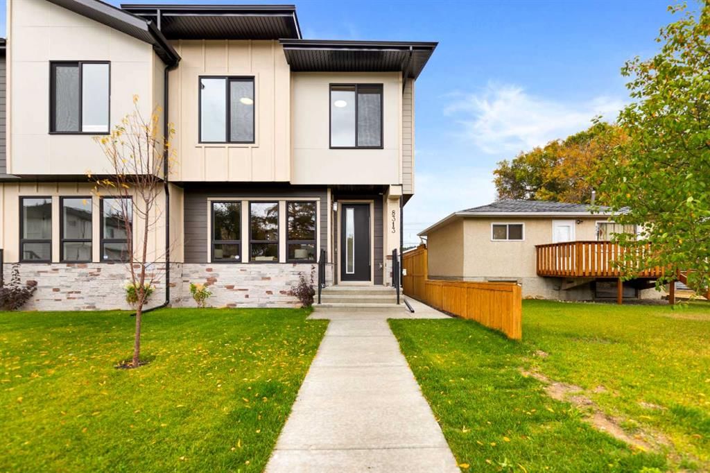 8313 47 Avenue NW, Calgary — photo 2 of 42