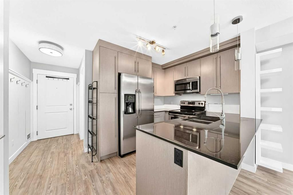 1115, 11 Mahogany Row SE, Calgary — photo 3 of 30