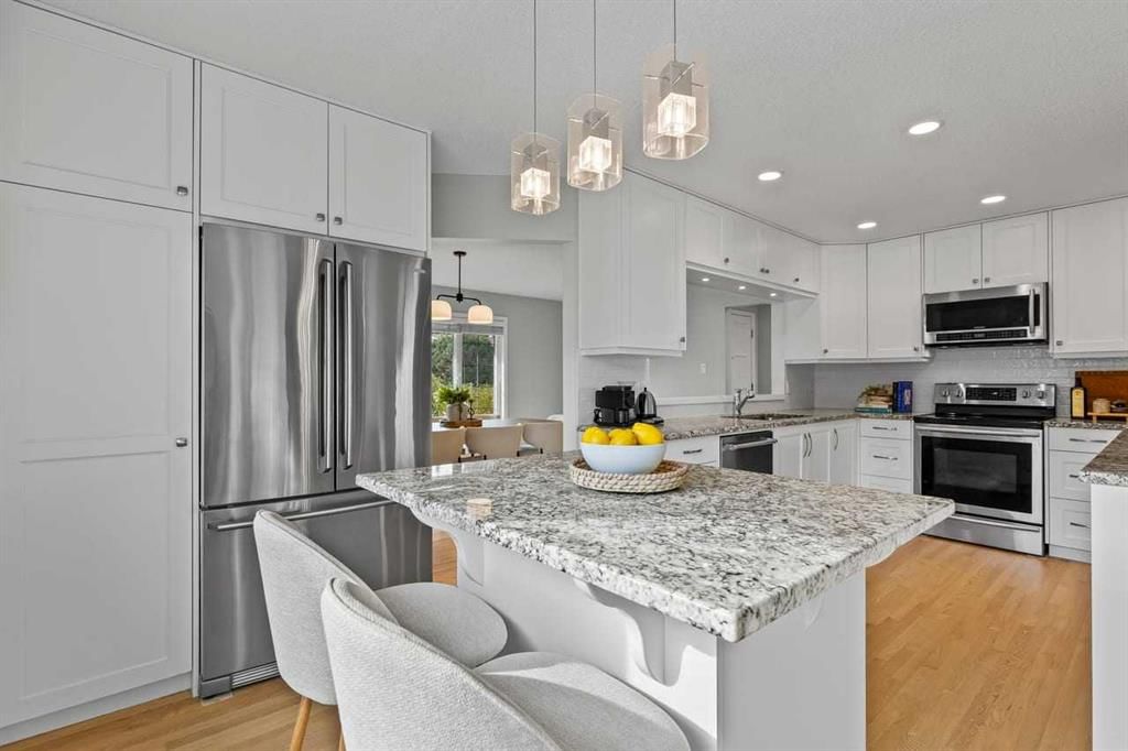 232 Lake Wapta Rise SE, Calgary — photo 2 of 31