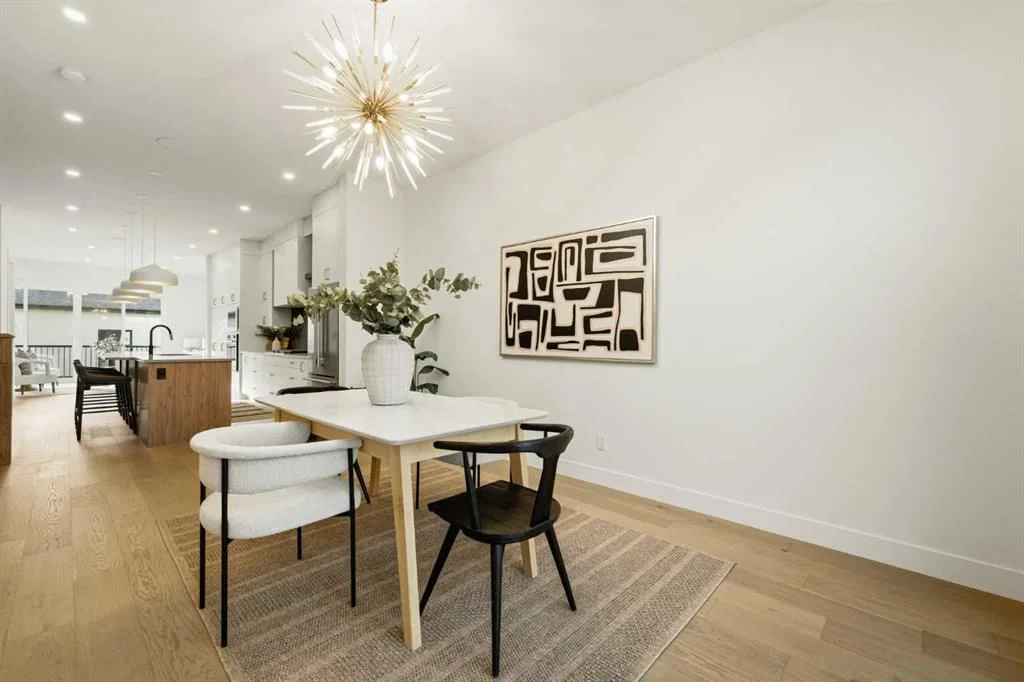 645 36 Street SW, Calgary — photo 3 of 50