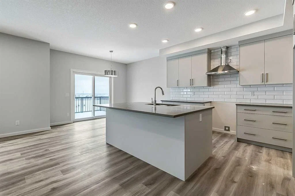 119 Heritage Ridge, Cochrane — photo 3 of 15