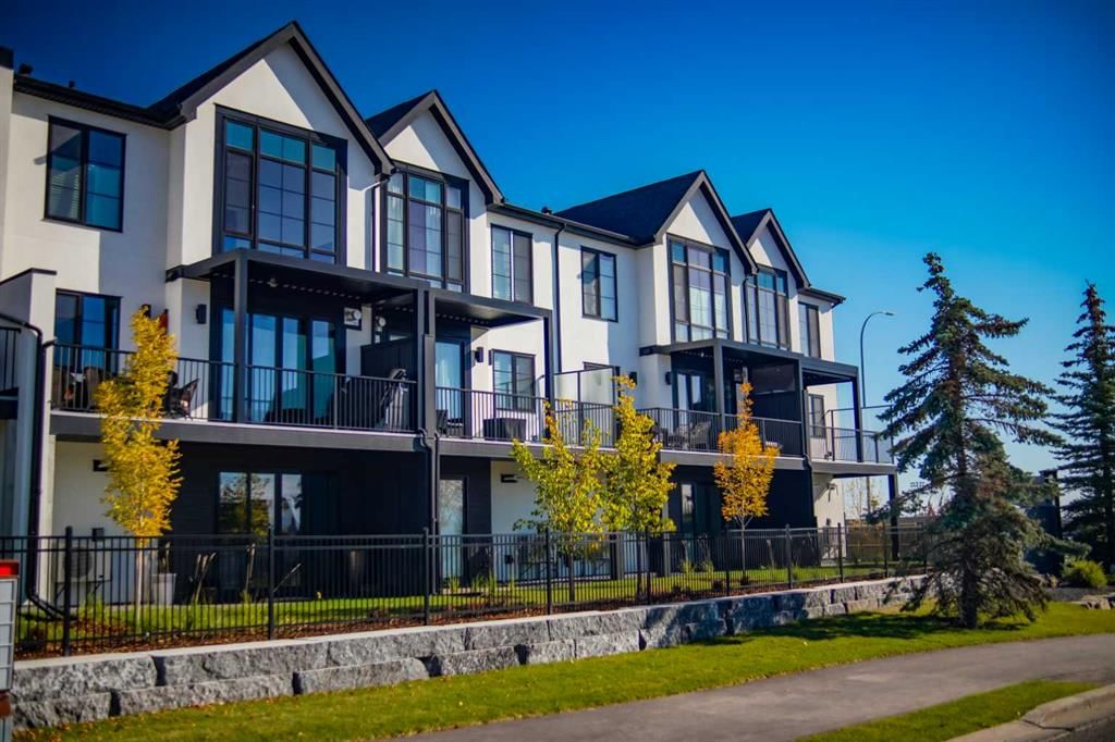 305, 1700 73 Street SW, Calgary — main listing photo