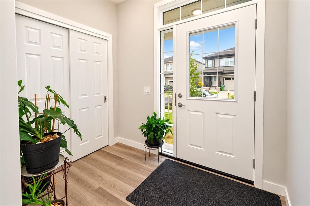151 Cityside View NE, Calgary — photo 2 of 39