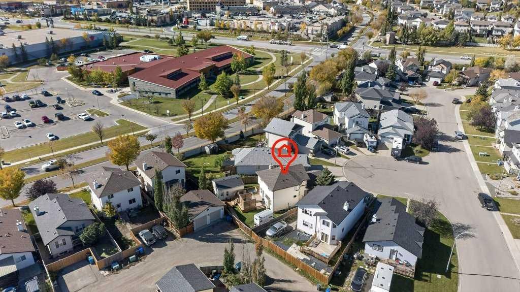 11 Cimarron Meadows Bay, Okotoks — photo 3 of 50