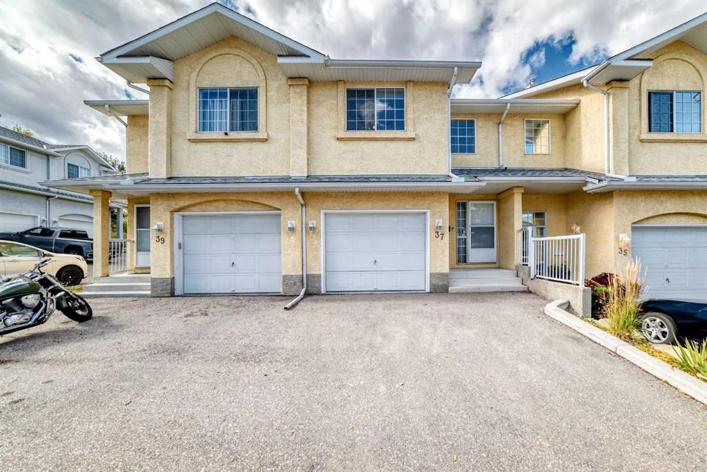 37 Beddington Gardens NE, Calgary — main listing photo