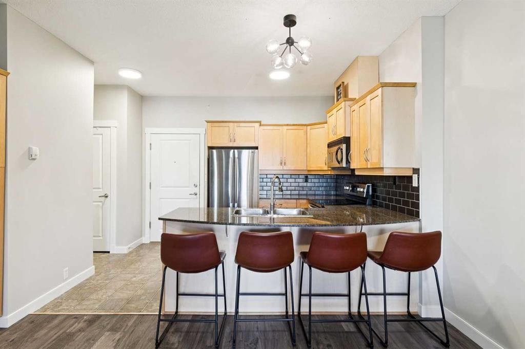 3209, 5605 Henwood Street SW, Calgary — photo 4 of 23