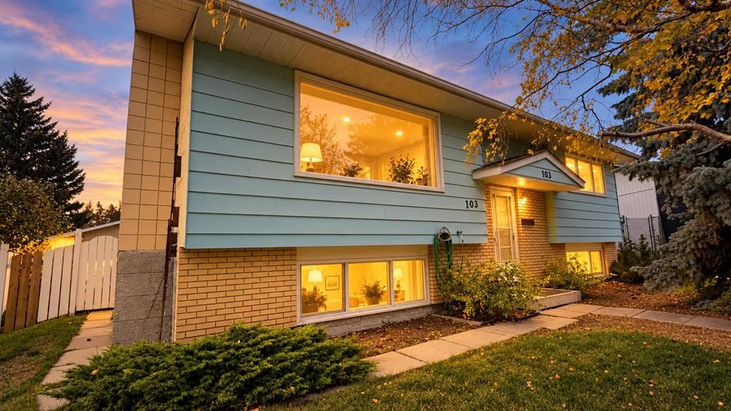 103 Huntcroft Place NE, Calgary — main listing photo
