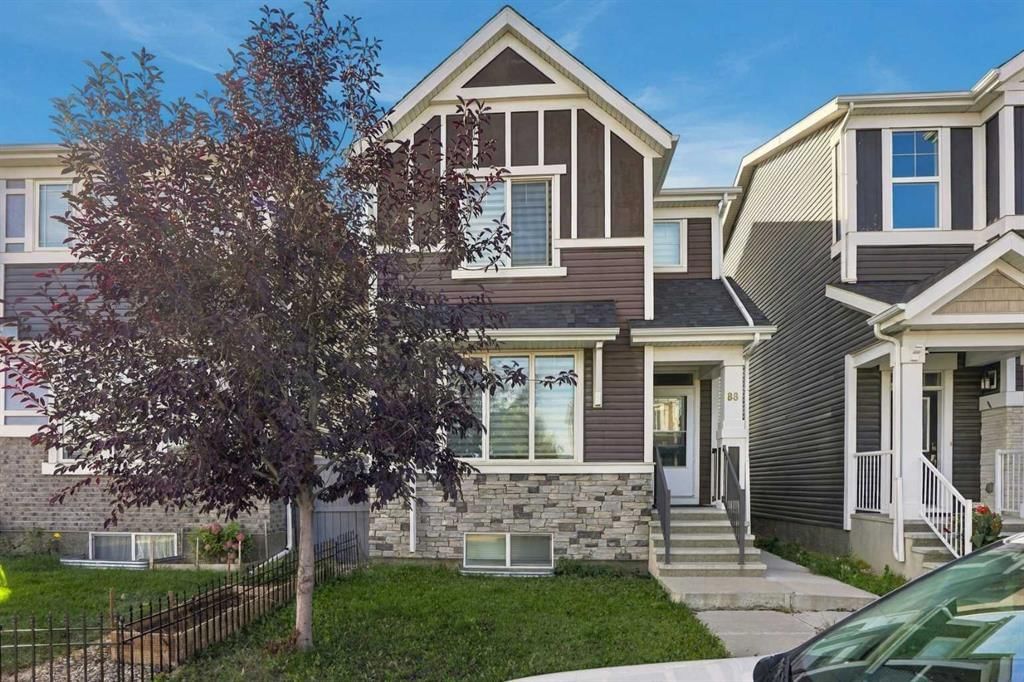 88 Red Embers Crescent NE, Calgary — main listing photo