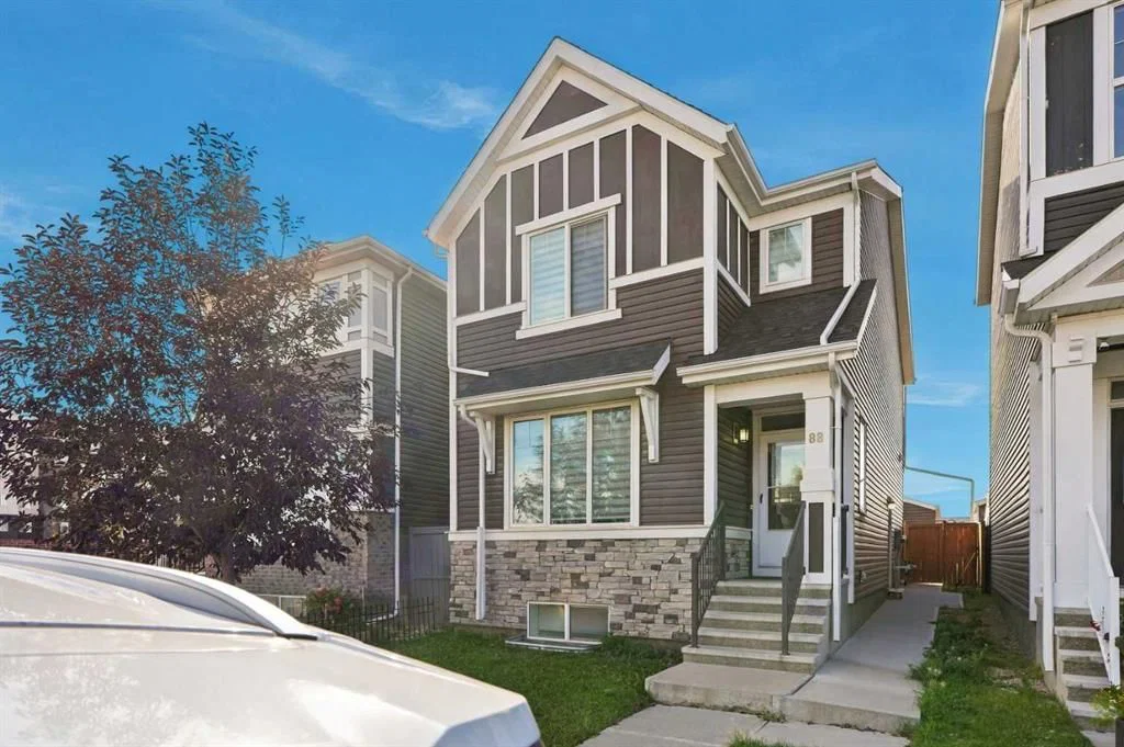 88 Red Embers Crescent NE, Calgary — photo 2 of 46